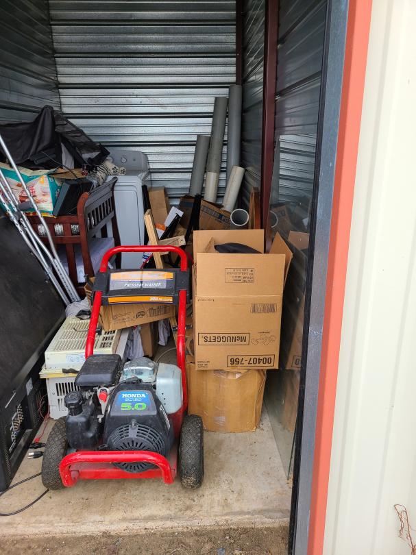 Storage Unit Auction in Claremore, OK at Paradise Storage ends on 24th